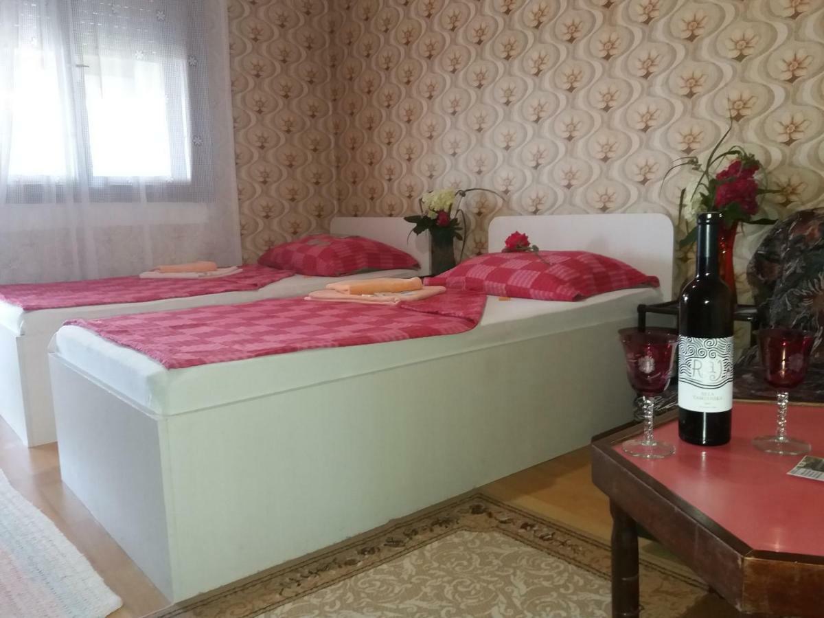 Traianov Most Kladovo Bagian luar foto