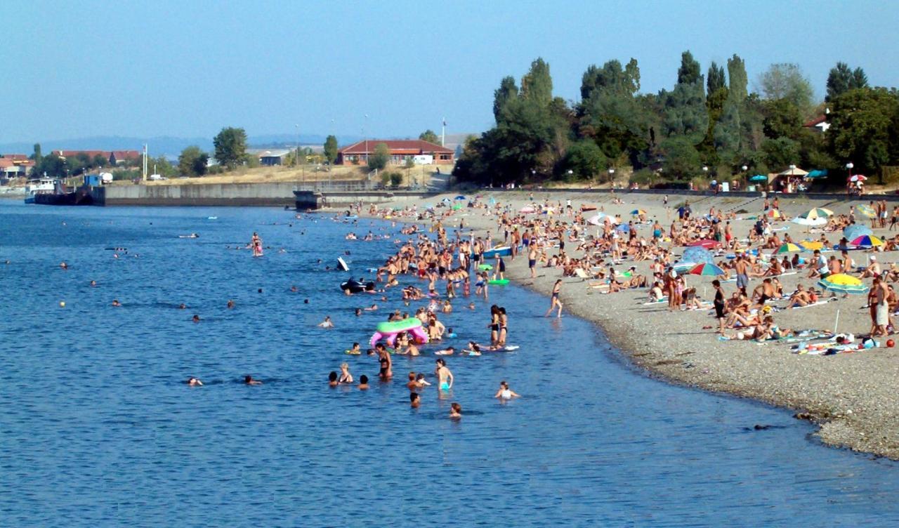 Traianov Most Kladovo Bagian luar foto